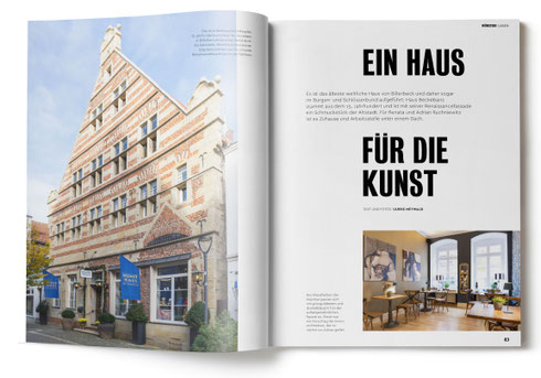Doppelseite Münster Magazin. Zwei Bilder: 1. Außenaufnahme gestreifter Klinker Kunsthaus. 2. Innenaufnahme Cafebereich