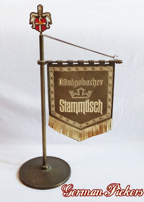 Königsbacher Brauerei  Stammtisch Fahne  Metallkonstruktion ca 25 cm hoch 