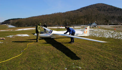 Einfliegen bei eisigem Nordostwind