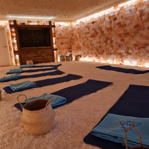 Teifenentspannung mit Qigong und Kohsi-Klängen in Mönchengladbach Wickrath im Salzraum - tibetische Atemübungen