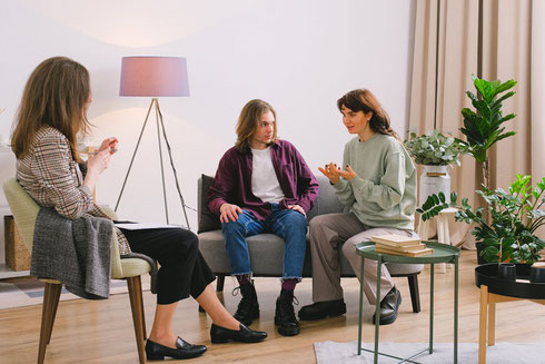 couple en thérapie dans un cabinet psychologue psychothérapie intégrative