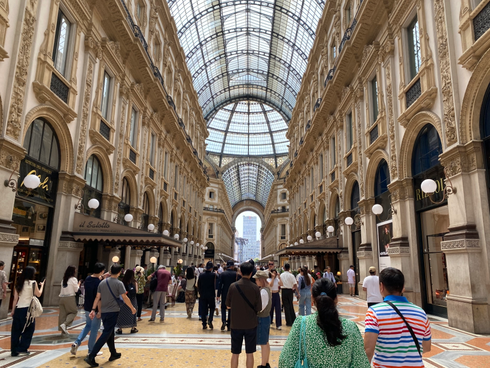 interno della Galleria Vittorio Emanuele II a Milano