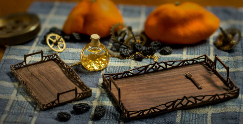 Holztabletts! ...auf hoch-weihnachtlichem Topflappen :D