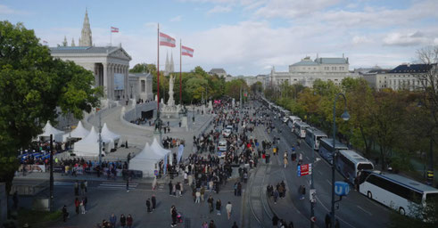 SO FUNKTIONIERT ÖSTERREICH erzählt in einzelnen Episoden die Geschichten der Menschen, die dieses Land am Laufen halten. Wer sorgt wann, wo und wie dafür, dass unser Alltag funktioniert? (Geyrhalterfilm / ORF), Regie: Michael Reisecker, Marion Priglinger