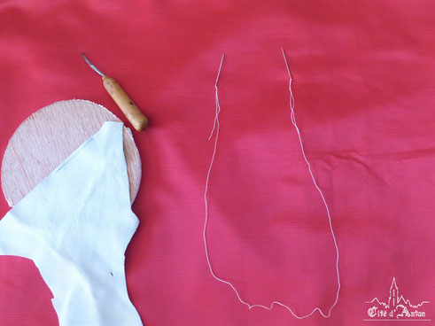 Fig. 18 - Aiguillée de couture sellier.