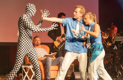 Die Möwe Jonathan 2.0 - Ein Musik-Tanz-Theather - Traun 2019 