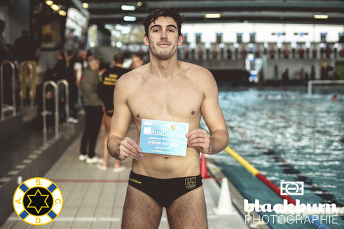 Sascha Seifert mit dem MVP Award.- Foto: Blackburn Photographie 