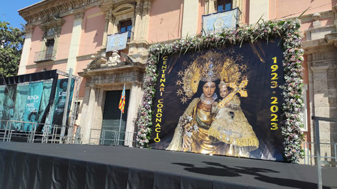 Lona de la Virgen de los Desamparados