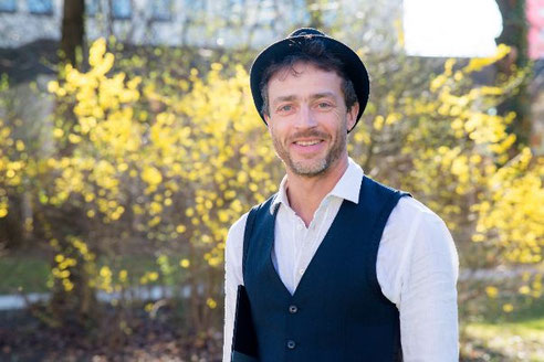 Heiraten in Sachsen-Anhalt, Freie Trauung Sachsen-Anhalt, Freie Rede Sachsen-Anhalt, Freie Trauung Sachsen-Anhalt, Freie Hochzeit Halle, Thomas Brenner Freier Trauredner