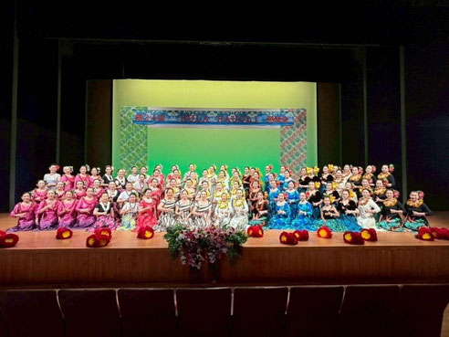令和７年　６月「第24回HULA HAUOLI発表会」の様子