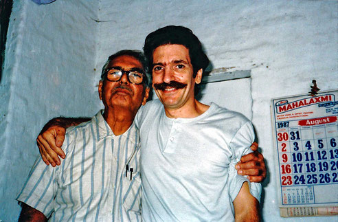 1987 : Frank with Eruch Jessawala at Meherazad, India
