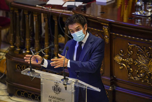 Carlos Mundina en el Pleno del Ayuntamiento de Valencia
