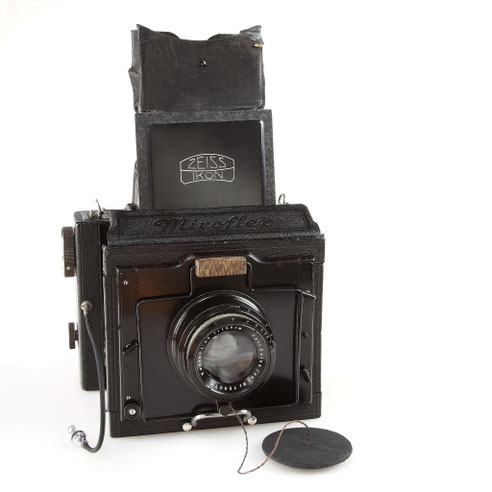 ZEISS IKON Miroflex Modell B 1926 © engel-art.ch