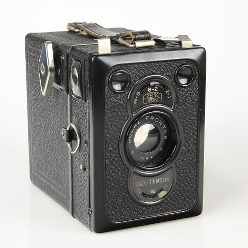 ZEISS IKON Box Tengor 54/2  1939  ©  engel-art.ch
