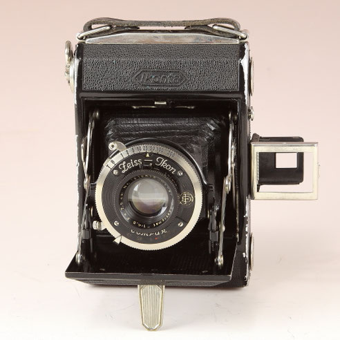 ZEISS IKON Ikonta 520 1932-1938  ©  engel-art.ch