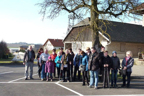Gesättigt und frohen Mutes ging es wieder auf den Heimweg.