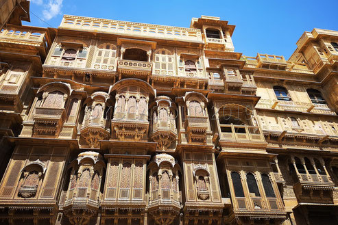 Détails d'une façade d'une haveli à Jaisalmer en Inde