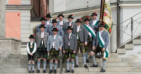 Buam in Festtracht, Foto@ Buidlmacher