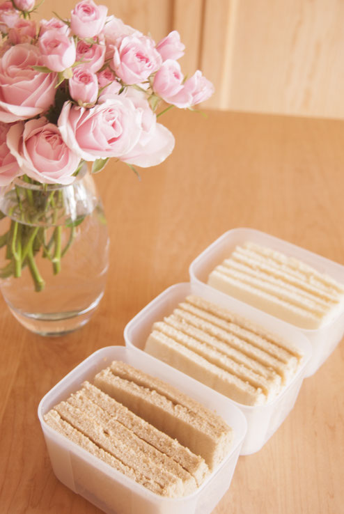 Sponge cake sheets with "Brown sugar", "Cassonade" and "Granulated sugar", Fleur*Fleur*