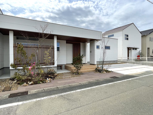 豊川 豊橋 庭 外構 ﾃﾞｻﾞｲﾝ おしゃれな平屋 