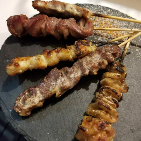 屋台：けいじ、料理：おまかせ5本盛り