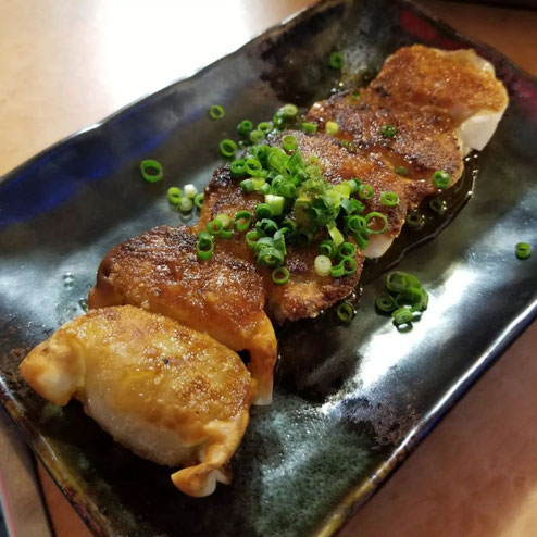 屋台：姫ちゃん、料理：博多一口餃子