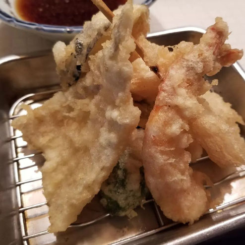 屋台：華、料理：てんぷら盛合せ