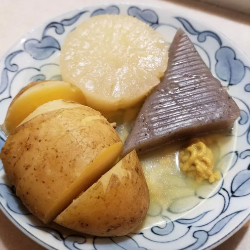 屋台：天一、料理：おでん