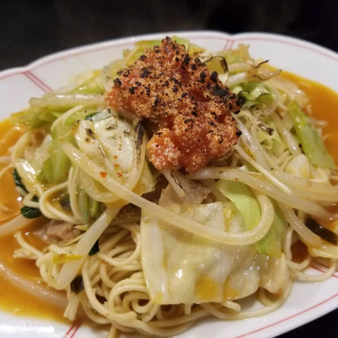 屋台：明太中毒、料理：赤鬼明太焼きラーメン
