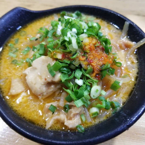 屋台：満龍、料理：どて味そ