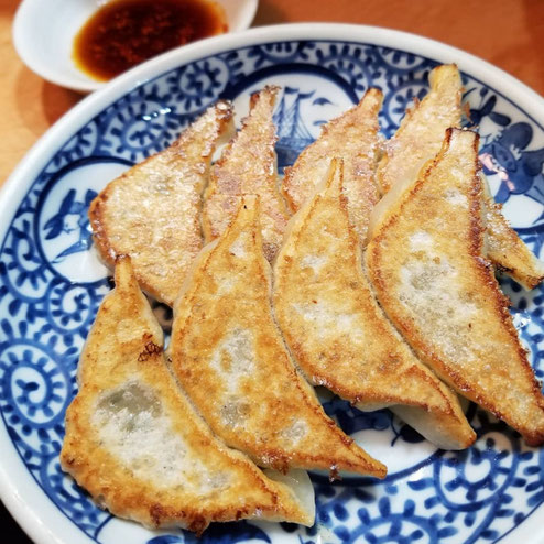 屋台：姫ちゃん、料理：餃子