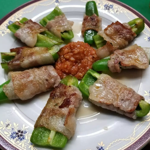 屋台：なかちゃん、料理：肉巻きピーマン