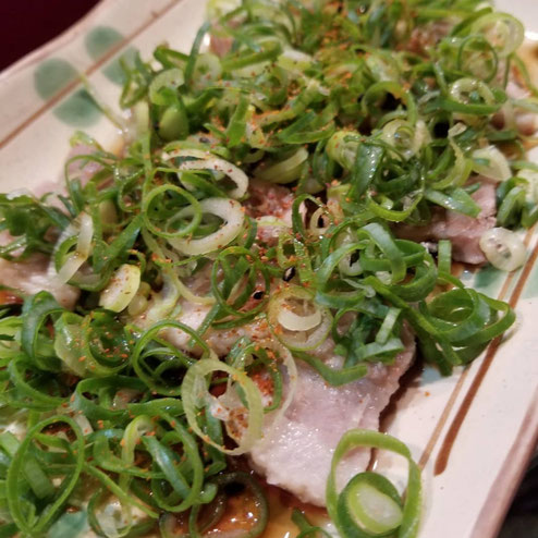 屋台：さつまや、料理：ゆで豚バラ