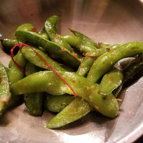 屋台：ひとつ屋根のした、料理：えだペペ