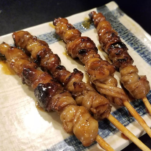 屋台：明太中毒、料理：ぐるぐる鶏皮(4本)