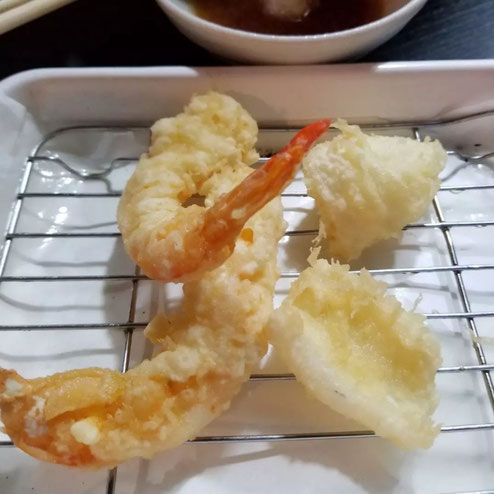 屋台：紀文、料理：天ぷら盛合せ
