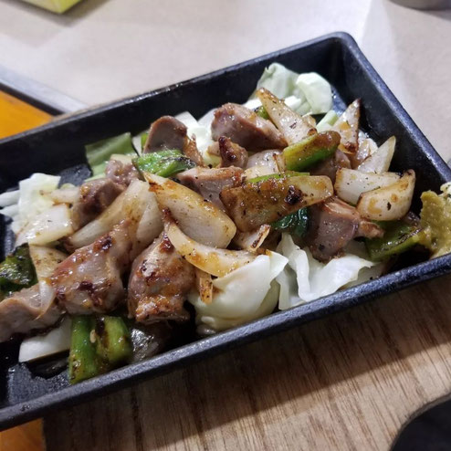 屋台：宗_むね、料理：砂ずり鉄板焼
