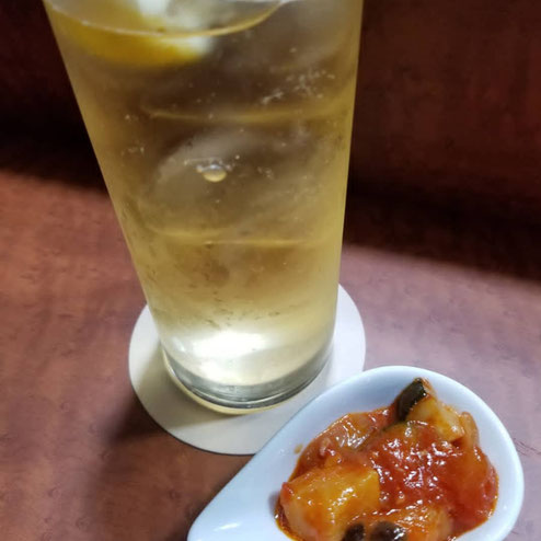 屋台：ウールーユイット_Heureux8、料理：お通し的なもの？