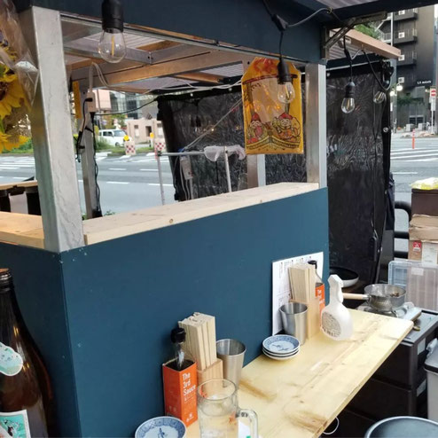 屋台：ウルトラC、料理：高いカウンター