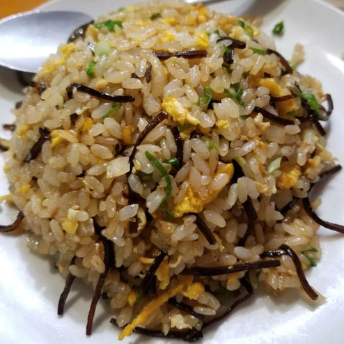 屋台：宗_むね、料理：ピリ辛昆布チャーハン