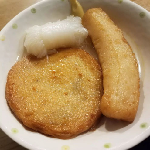 屋台：KUROチャン、料理：おでん