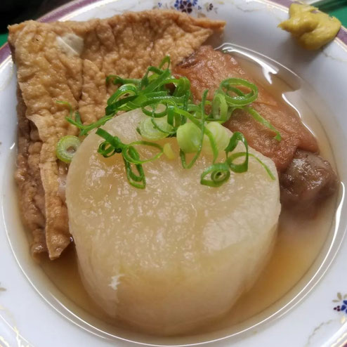 屋台：なかちゃん、料理：おでん