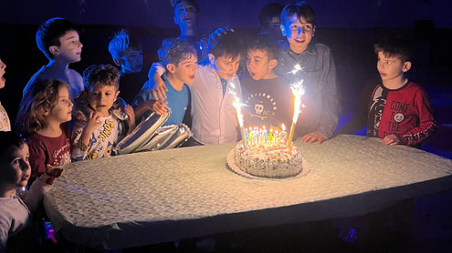 torta di compleanno festa bambini 8 anni Roma