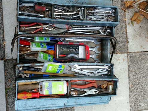 Danke der Rheinbabenwerkstatt und dem Betriebsleiter Detlef Kuhn für 18 kg. Fahrradwerkzeug. Es ist für uns eine große Hilfe