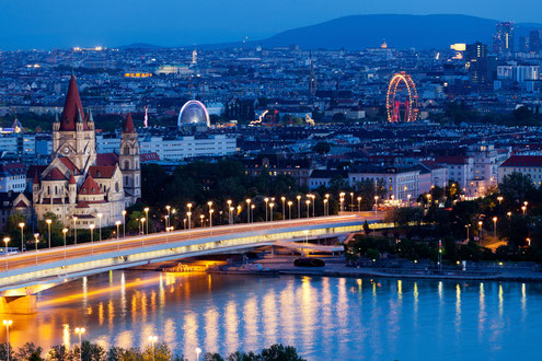 Wien Hubschrauberflug Österreich