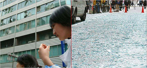 地震や台風：飛散したガラス