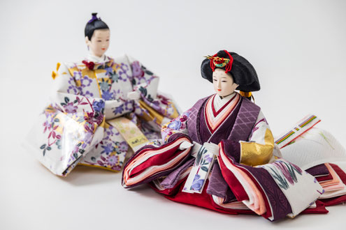 陶器製 雛人形 伝統的な和服スタイル 陶器製 雛人形 伝統的な和服スタイル