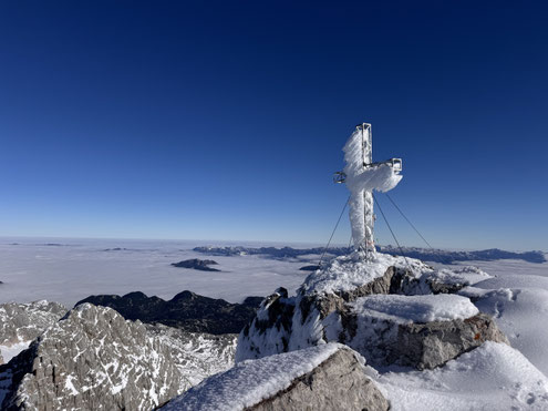 Dachstein mit Bergführer, Dachstein with mountainguide, Schulteranstieg, Randkluftsteig, Dachstein Südwand, Steinerweg, Pichlweg, Anna, Johann, Skywalk,