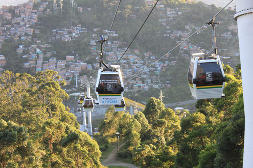 Stadtbesichtigung in Medellin, inn ovatives Verkehrssystem