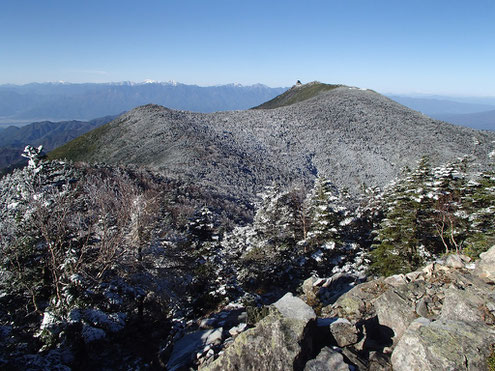 金峰山と南アルプス